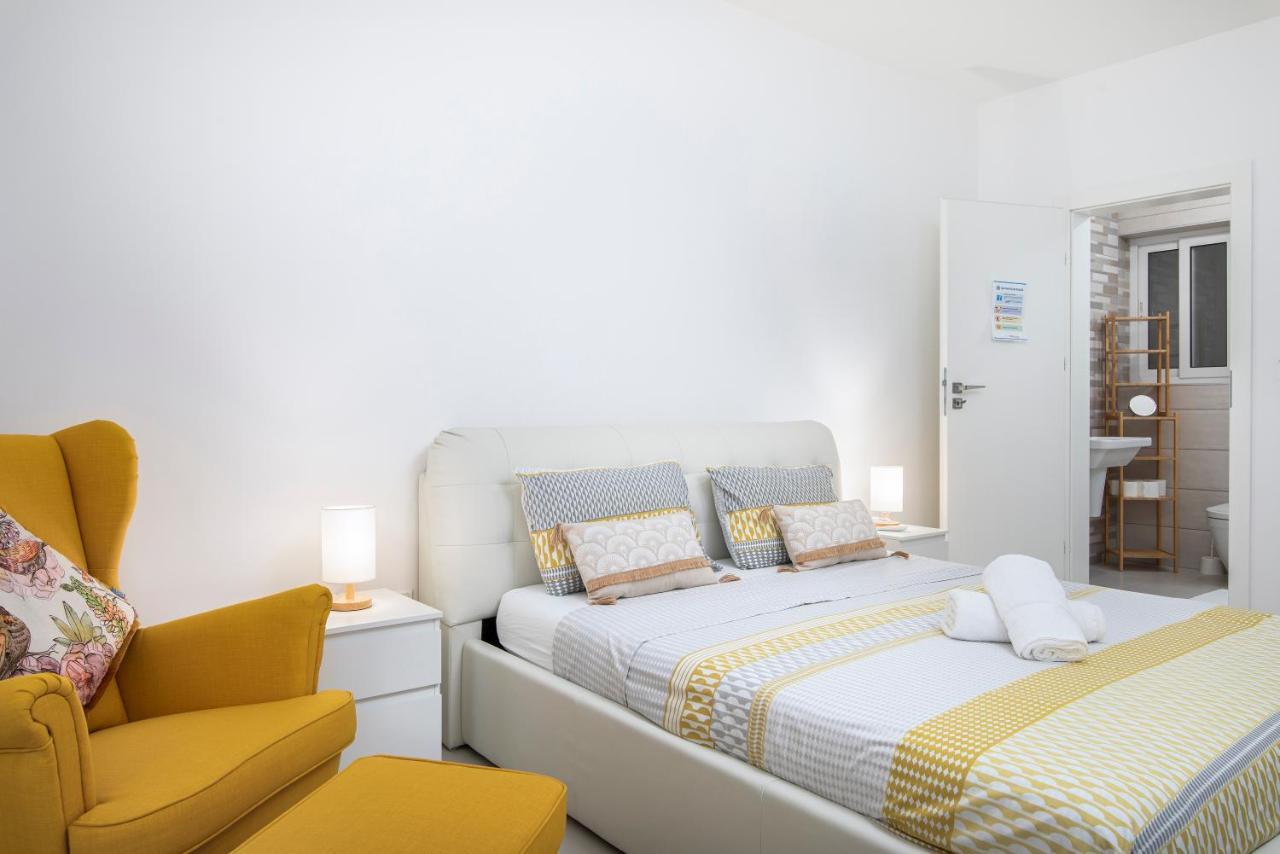 Spacious, Modern & Cosy 2 Bedroom 2 Bathroom Apartment - St. Julians Saint Julian's Екстериор снимка