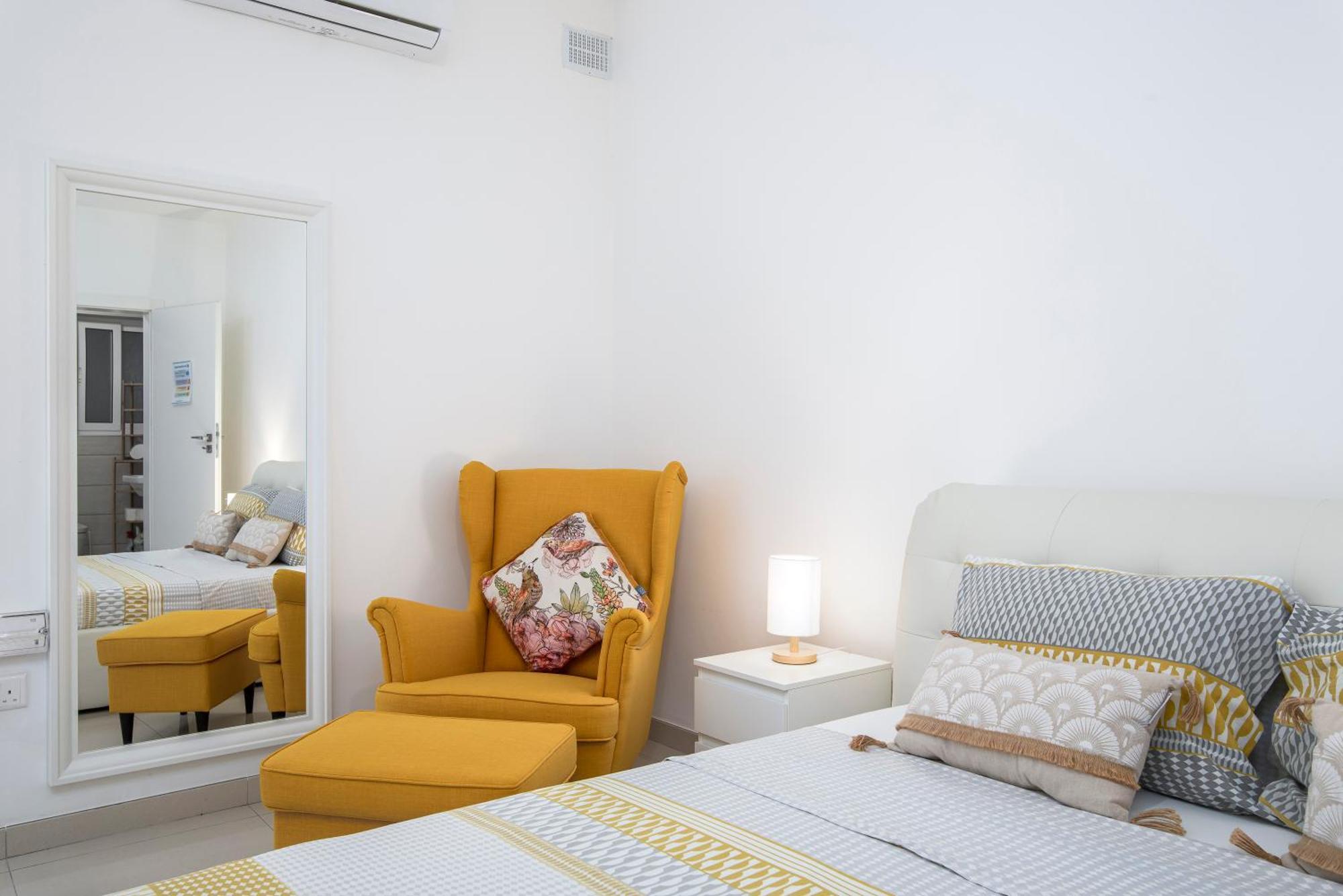 Spacious, Modern & Cosy 2 Bedroom 2 Bathroom Apartment - St. Julians Saint Julian's Екстериор снимка